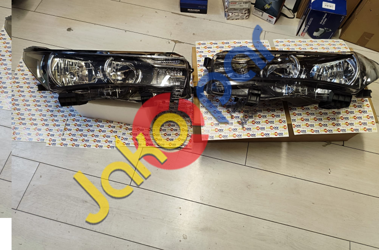 Toyota Corolla Far 2013-2016 Ledsiz FABRİKASYON SIFIR